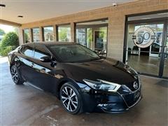 2018 Nissan Maxima 