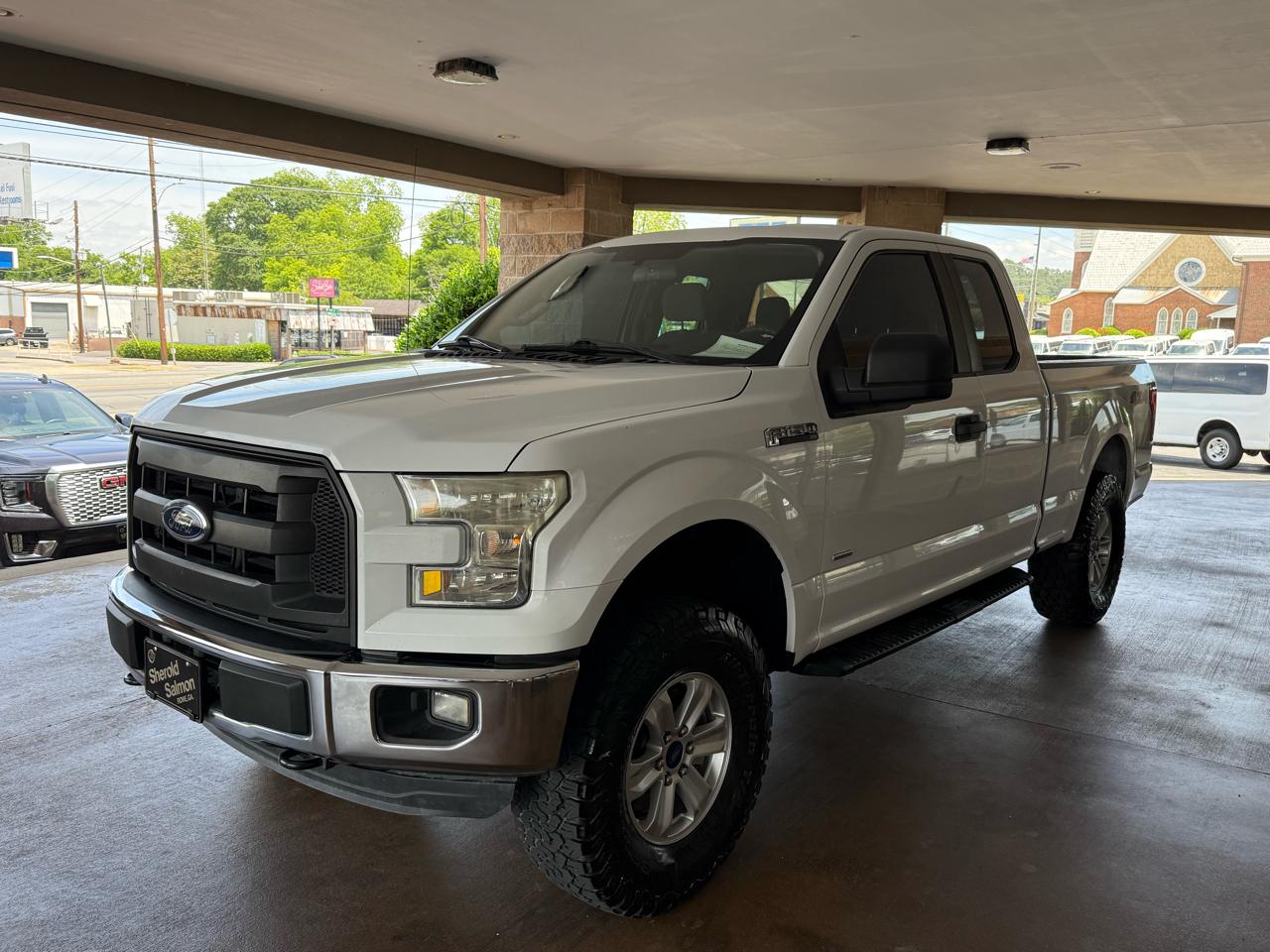 Ford F-150 4WD SuperCab 145" XL 2016