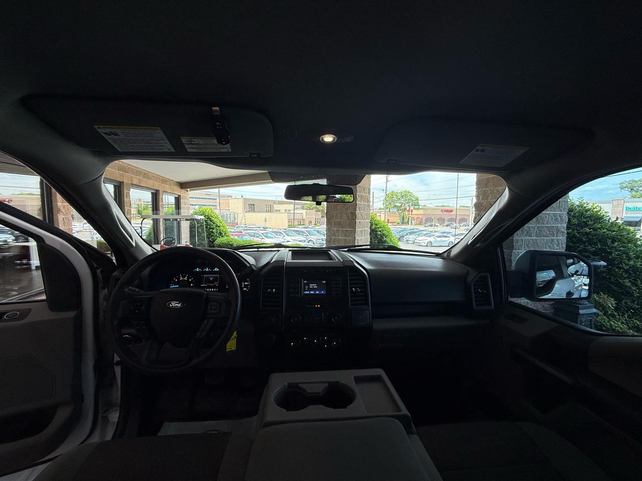 Ford F-150 4WD SuperCab 145" XL 2016