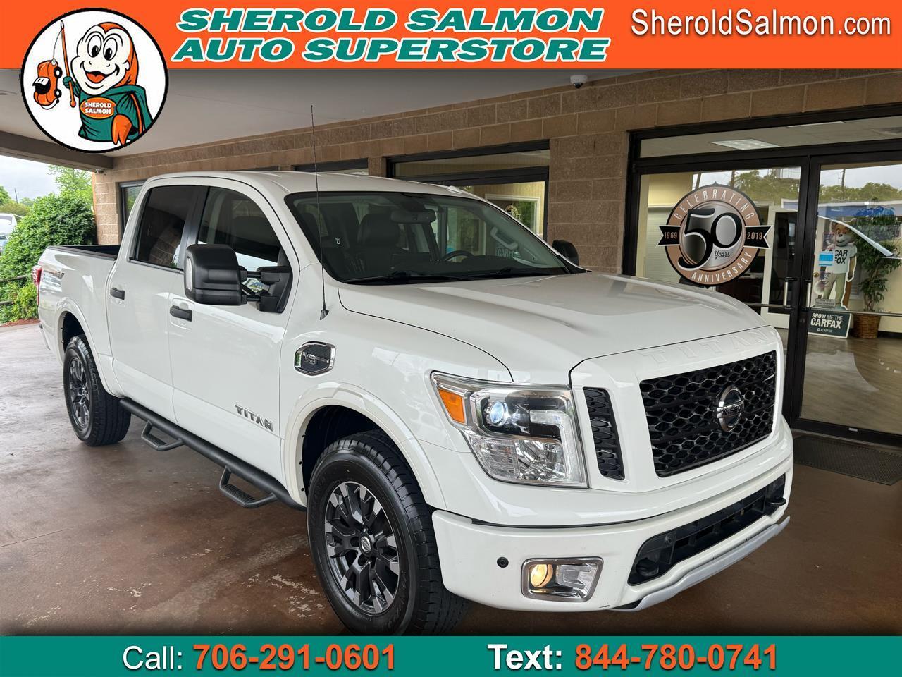 Nissan Titan 4x4 Crew Cab PRO-4X 2017