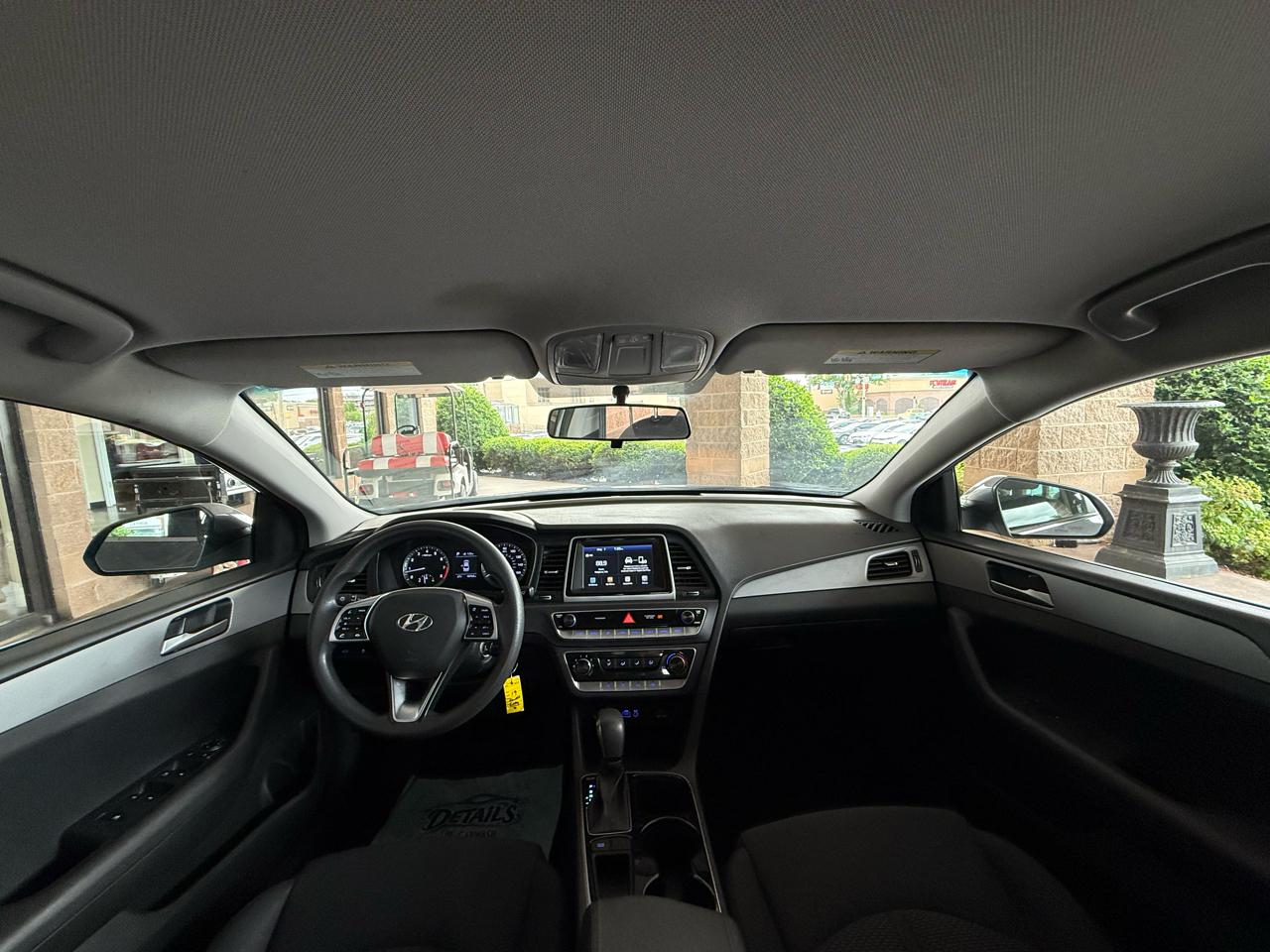 Hyundai Sonata SE 2.4L 2019