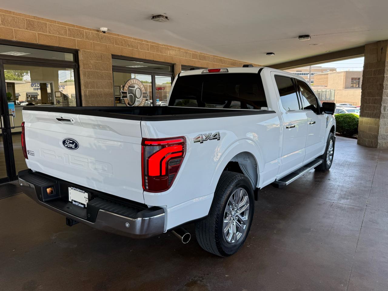 Ford F-150 AWD SuperCrew 145" Lariat Limited 2024