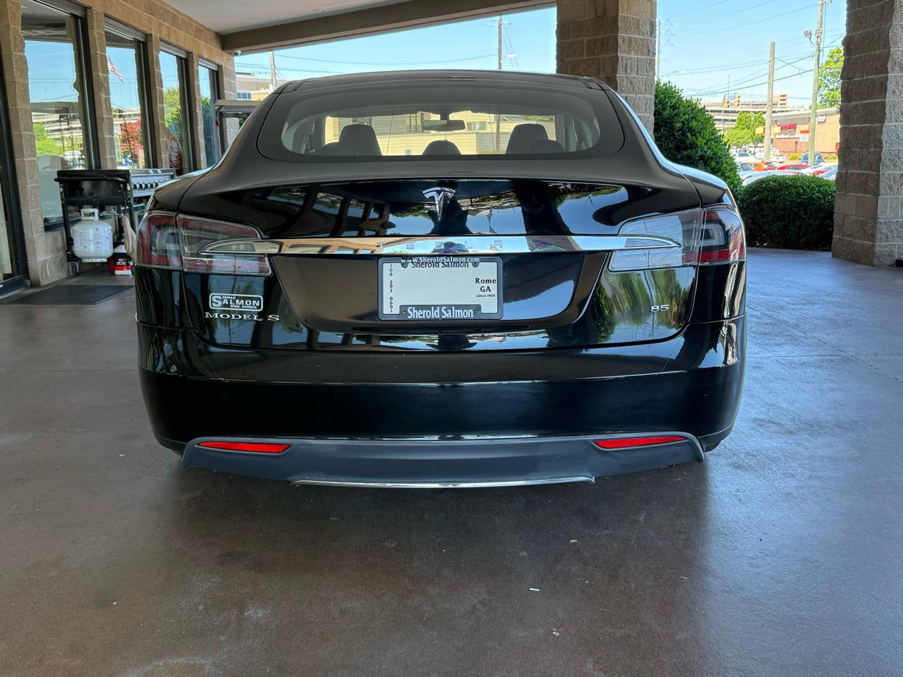Tesla Model S 4dr Sdn 2013