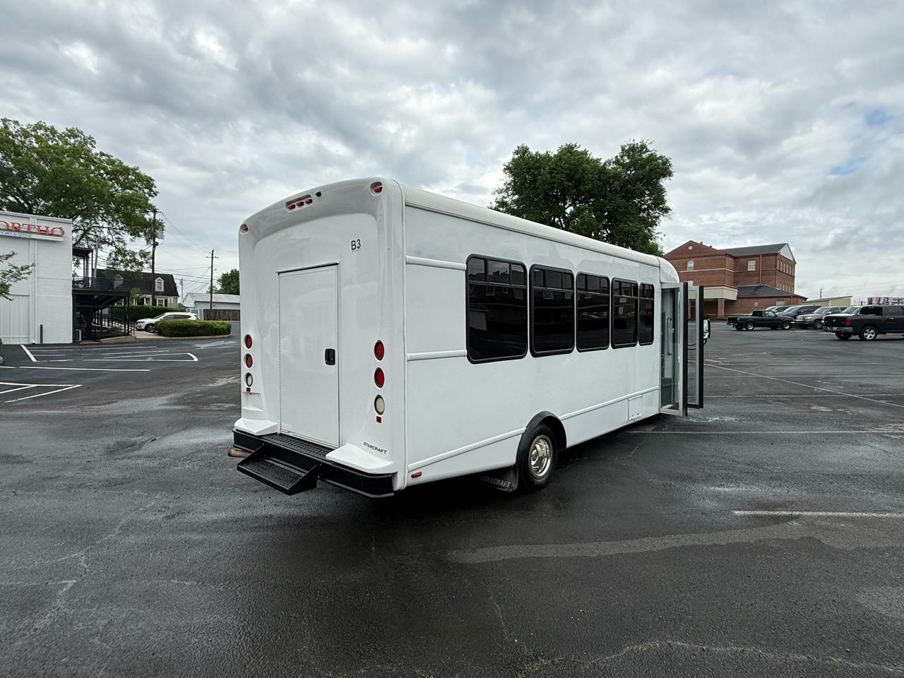 Ford E-Series Cutaway E-450 DRW 158" WB 2019