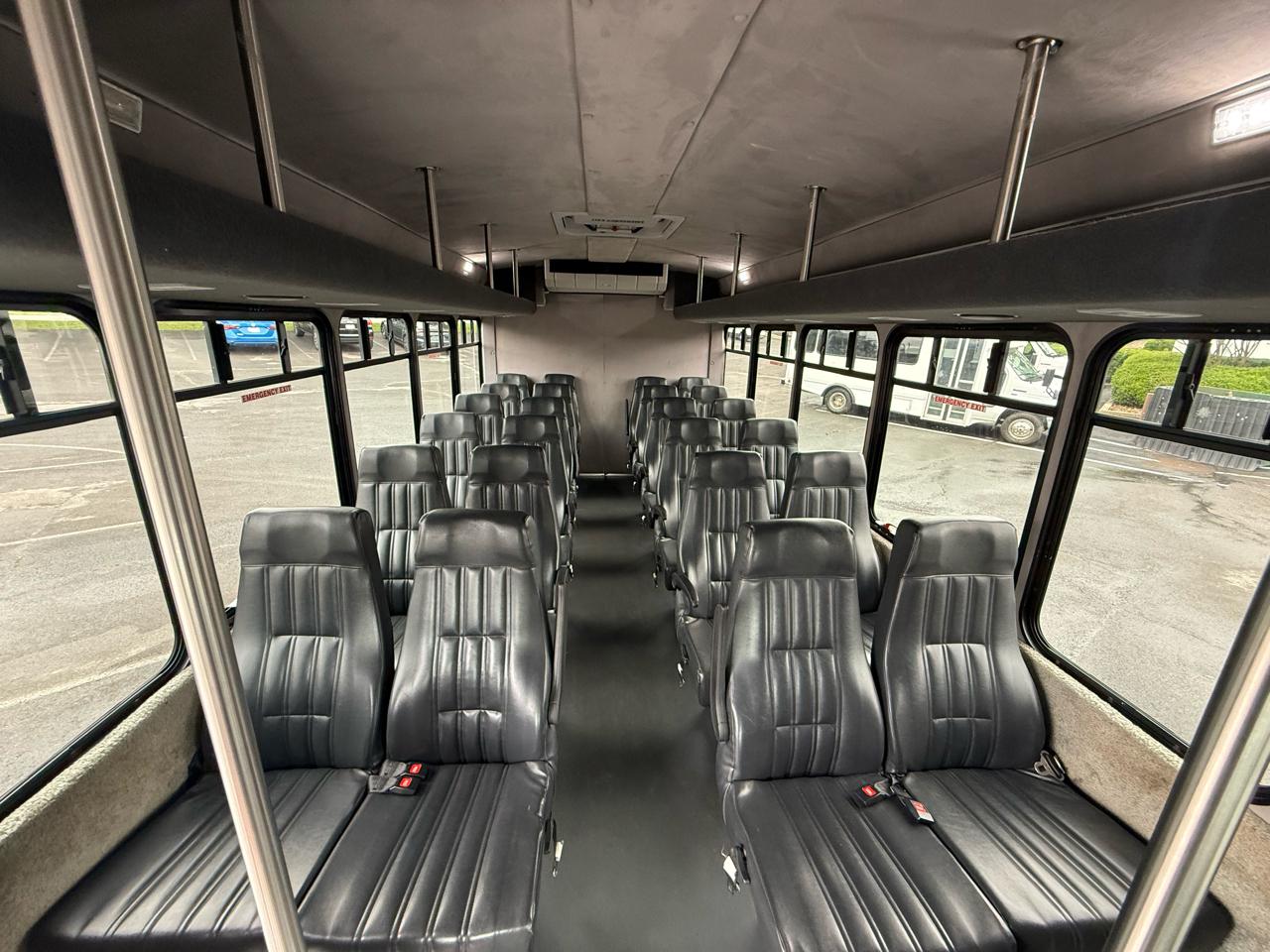 Ford E-Series Cutaway E-450 DRW 158" WB 2019