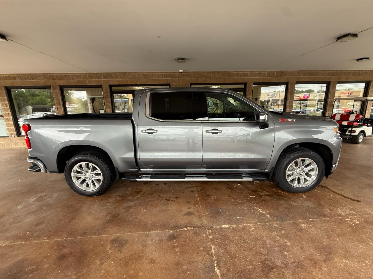 Chevrolet Silverado 1500 4WD Crew Cab 147" LTZ 2021