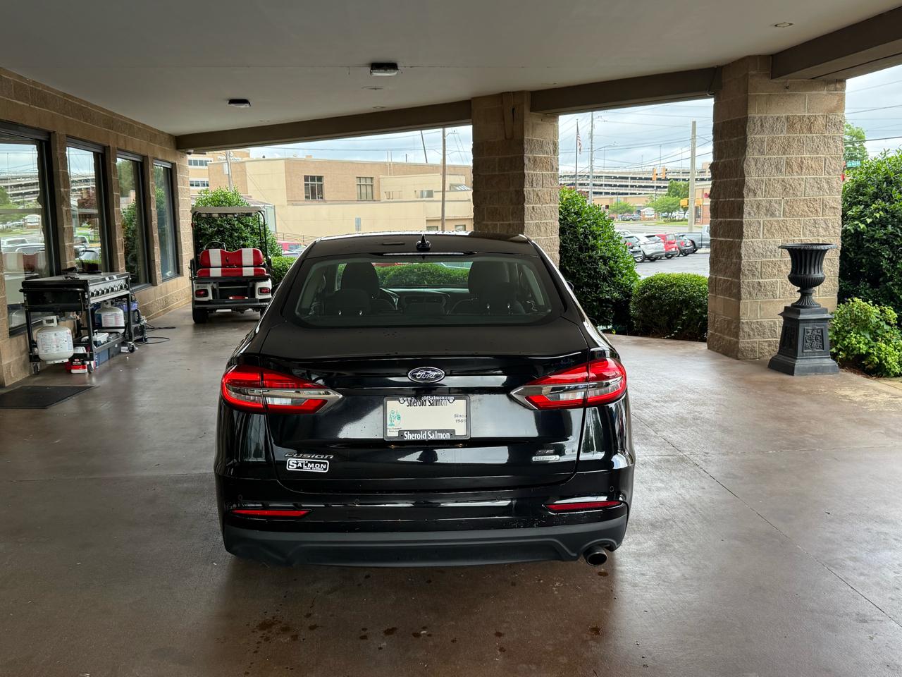 Ford Fusion SE FWD 2019