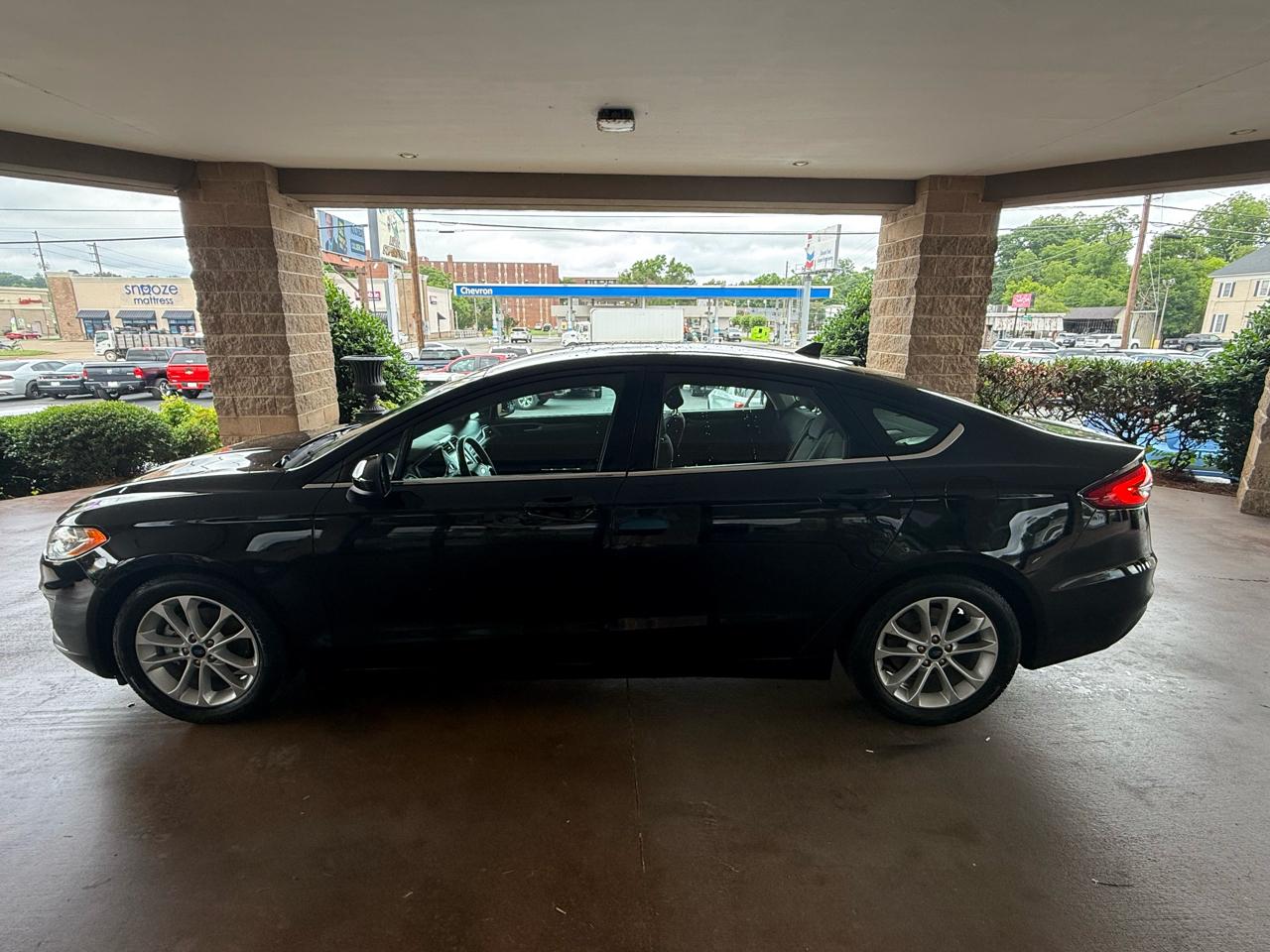 Ford Fusion SE FWD 2019