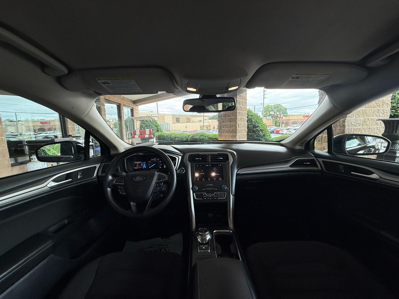 Ford Fusion SE FWD 2019
