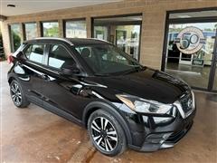 2020 Nissan Kicks 