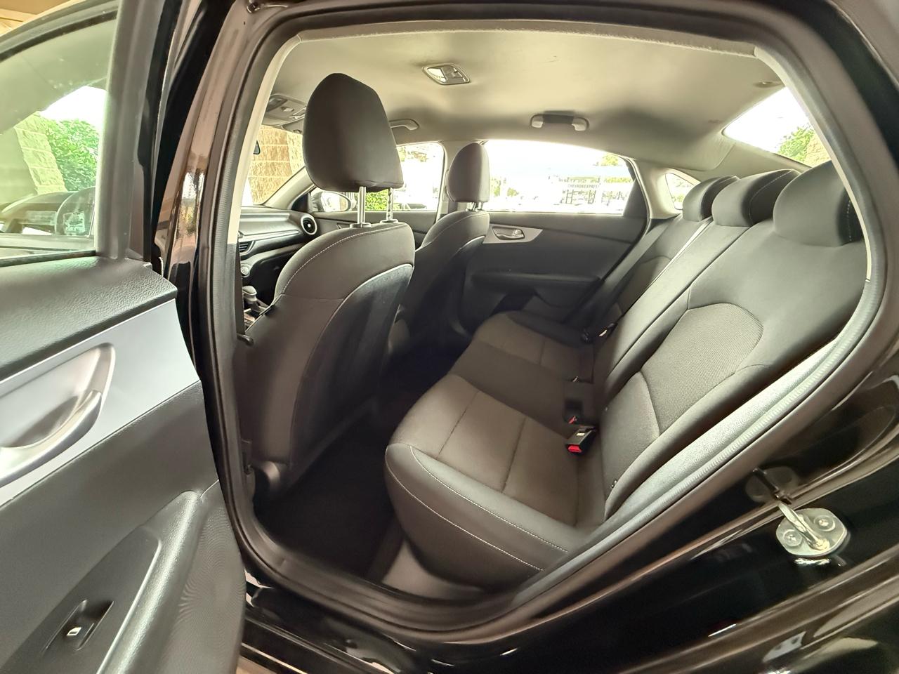 Kia Forte LXS IVT 2024