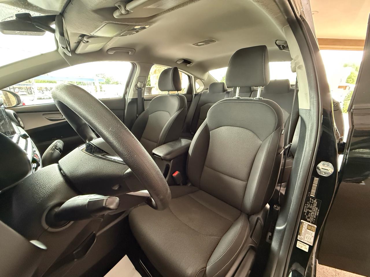 Kia Forte LXS IVT 2024