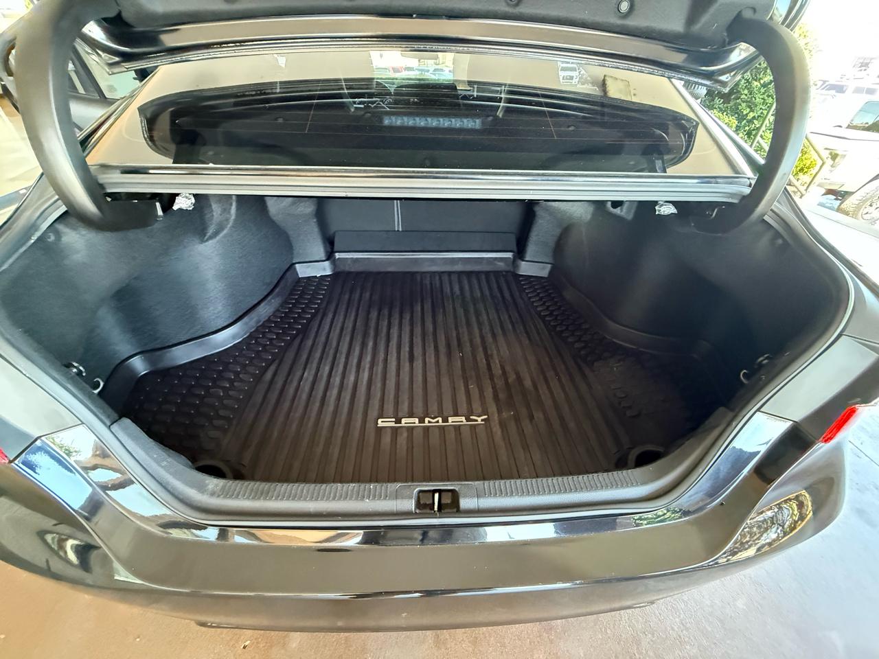 Toyota Camry SE 2018