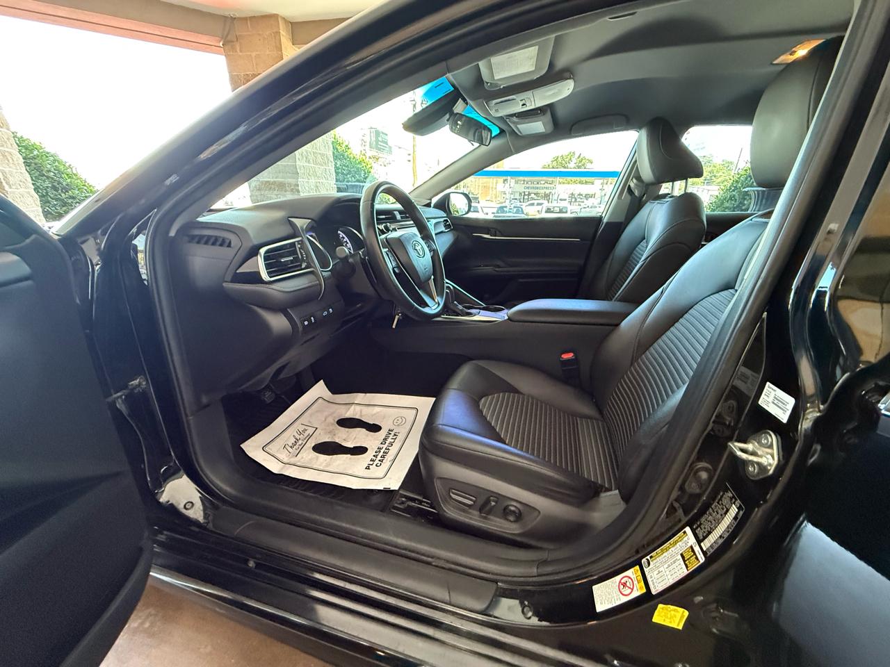 Toyota Camry SE 2018