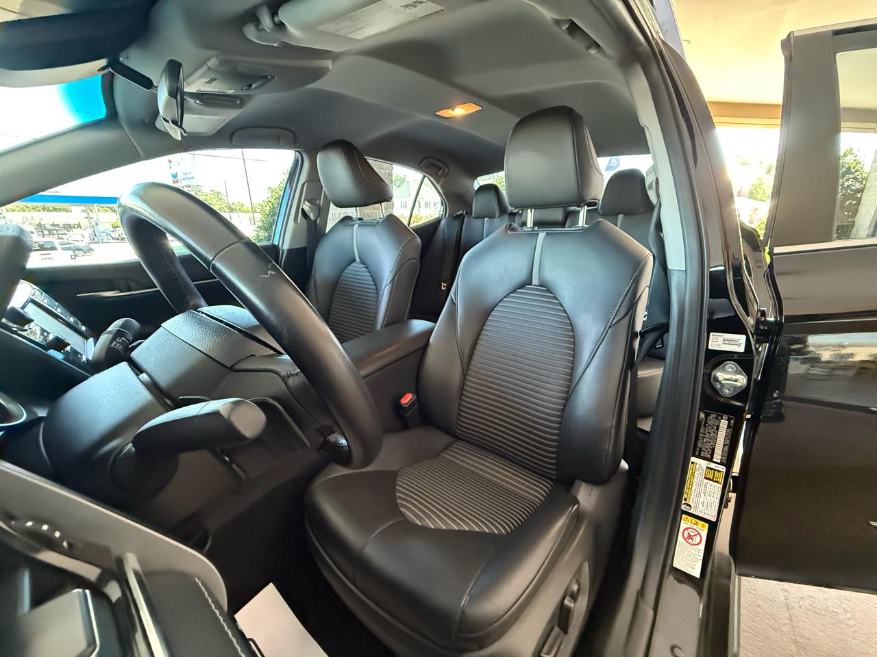 Toyota Camry SE 2018