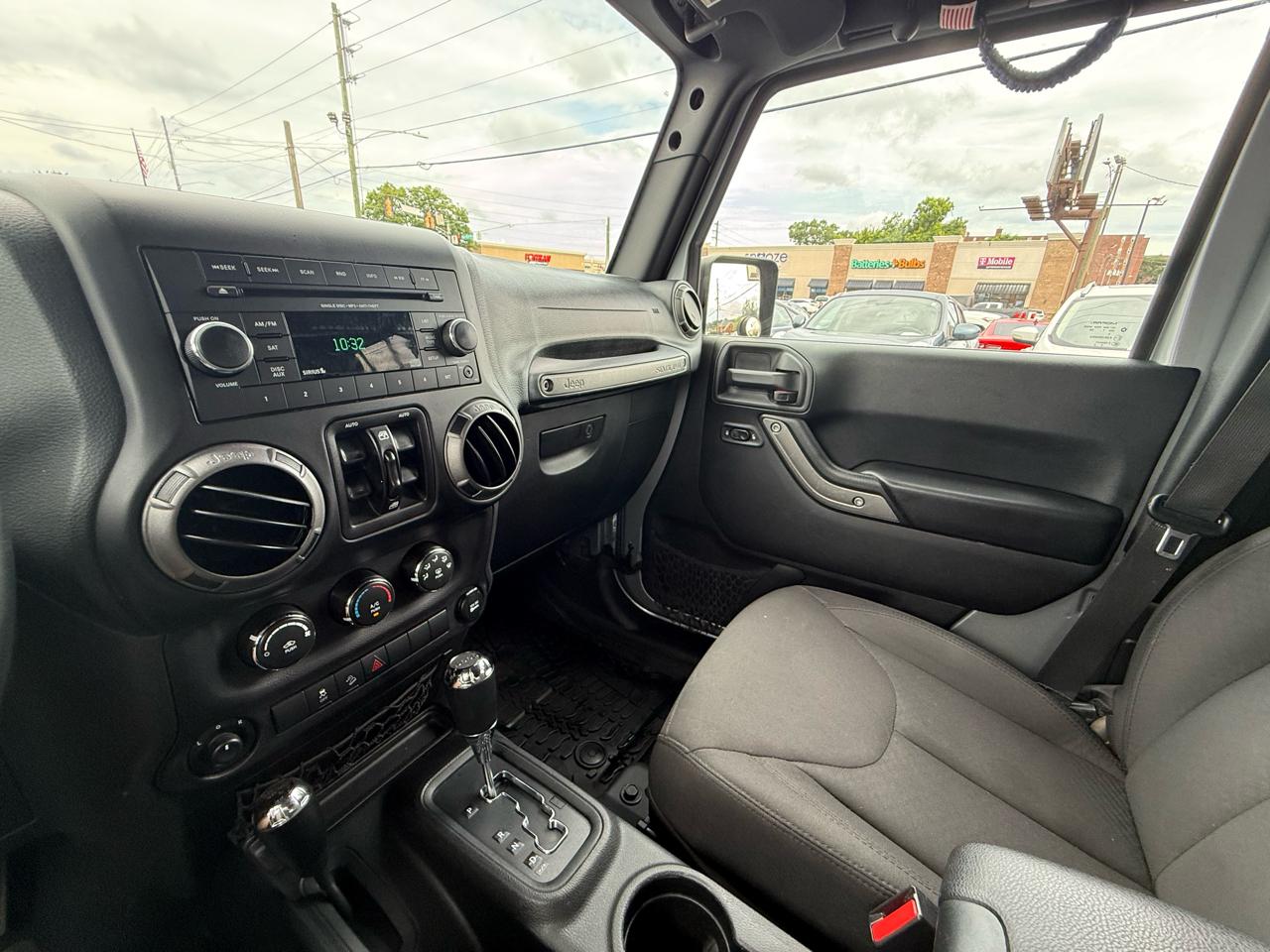Jeep Wrangler Unlimited Sport 4x4 2017