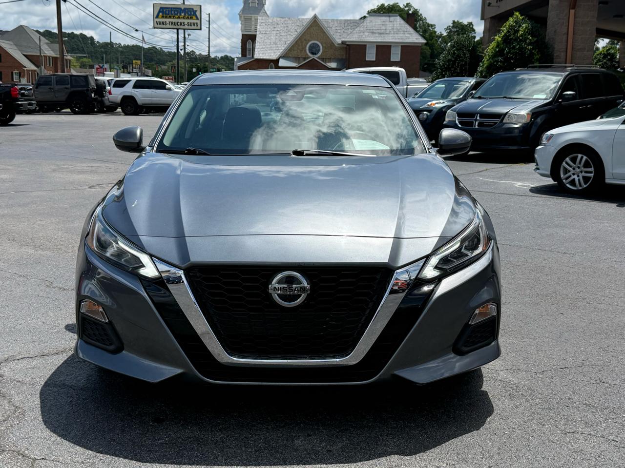 Nissan Altima 2.5 SV Sedan 2022