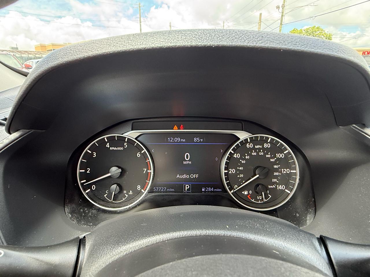 Nissan Altima 2.5 SV Sedan 2022