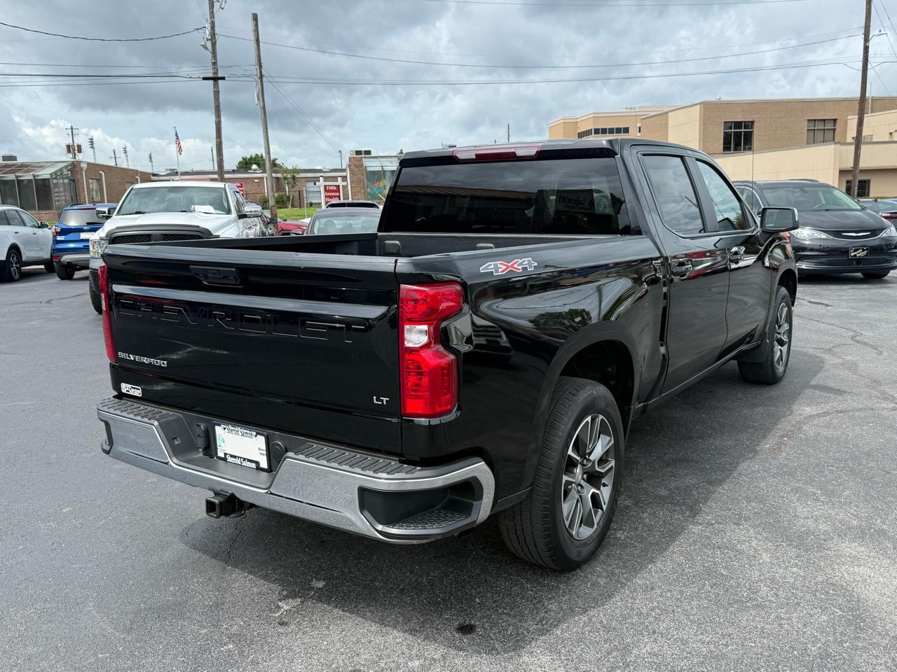 Chevrolet Silverado 1500 4WD Crew Cab 147" LT w/2FL 2022