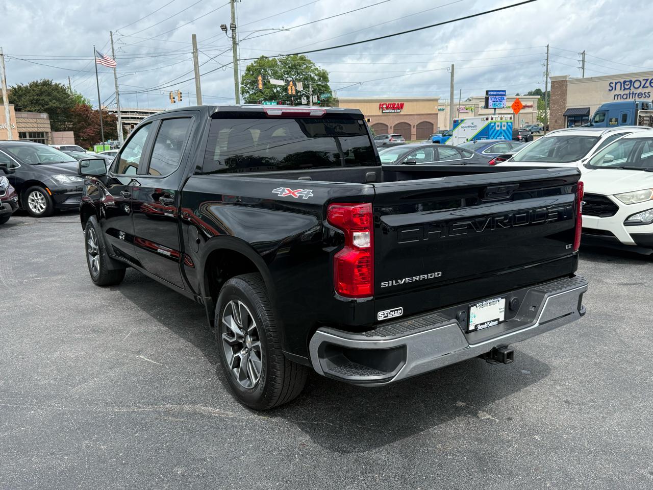 Chevrolet Silverado 1500 4WD Crew Cab 147" LT w/2FL 2022