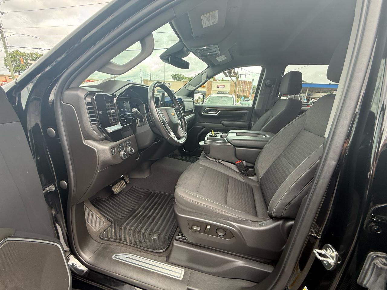 Chevrolet Silverado 1500 4WD Crew Cab 147" LT w/2FL 2022