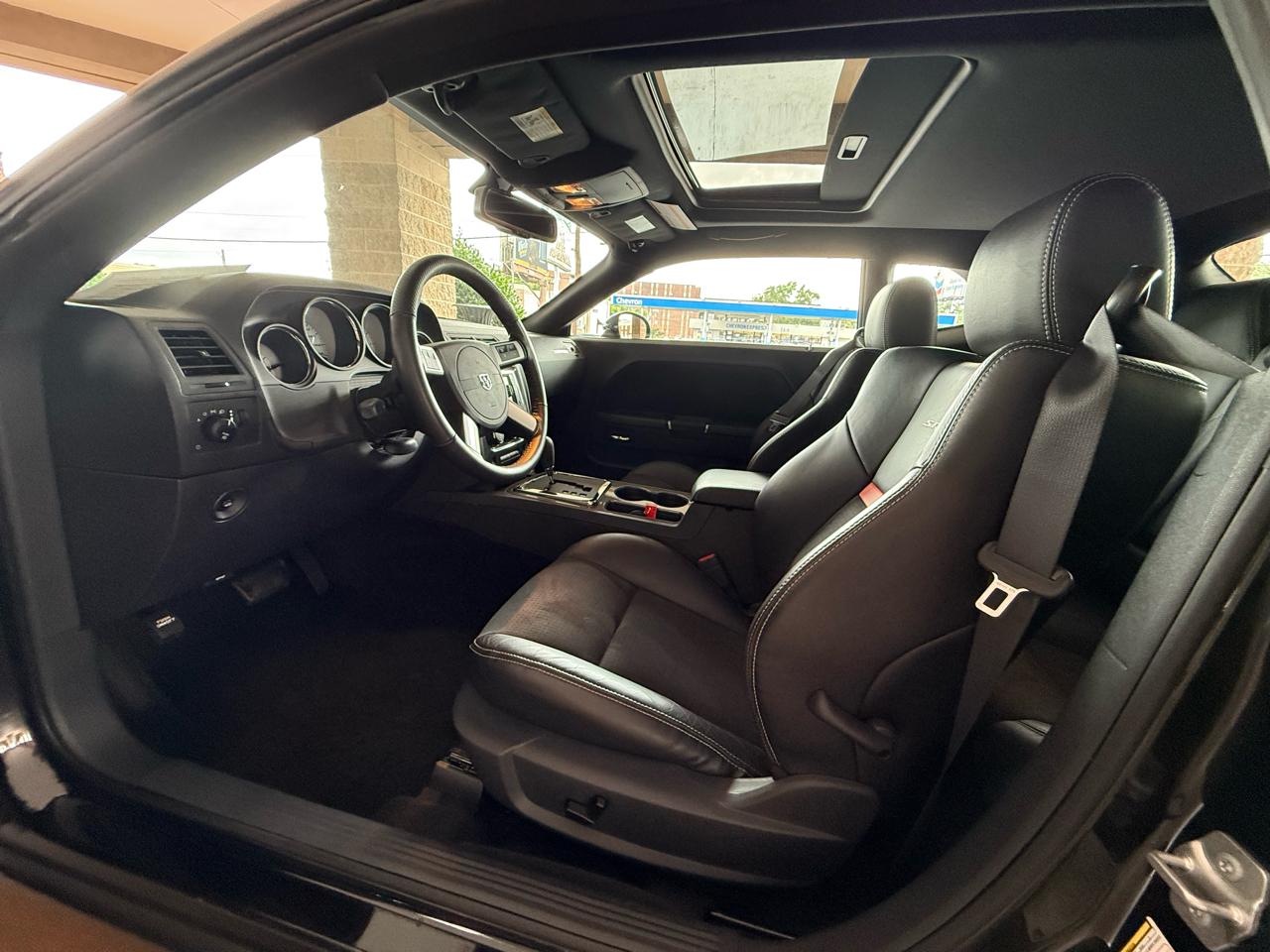 Dodge Challenger 2dr Cpe SRT8 2008