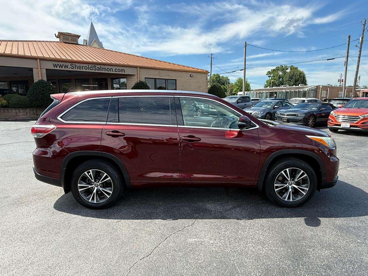 Toyota Highlander AWD 4dr V6 XLE (Natl) 2016