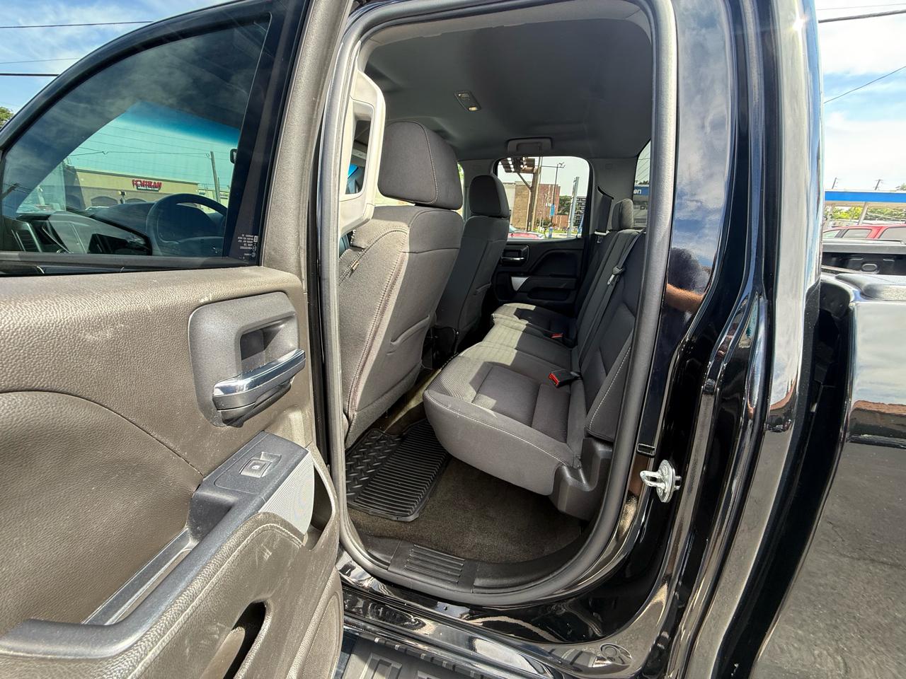 Chevrolet Silverado 1500 4WD Double Cab 143.5" LT w/2LT 2018