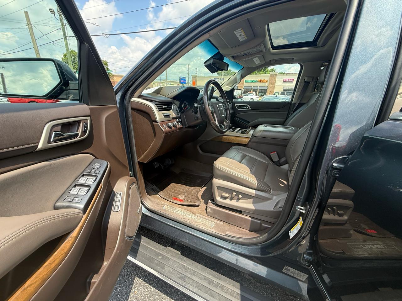 GMC Yukon XL 4WD 4dr Denali 2020