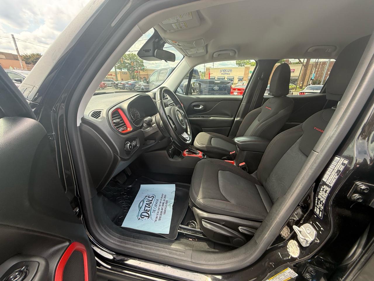 Jeep Renegade 4WD 4dr Trailhawk 2015