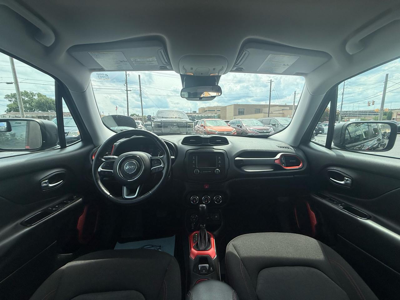 Jeep Renegade 4WD 4dr Trailhawk 2015