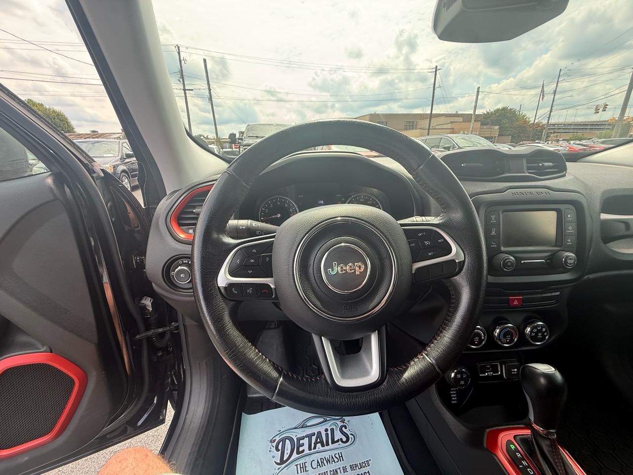 Jeep Renegade 4WD 4dr Trailhawk 2015