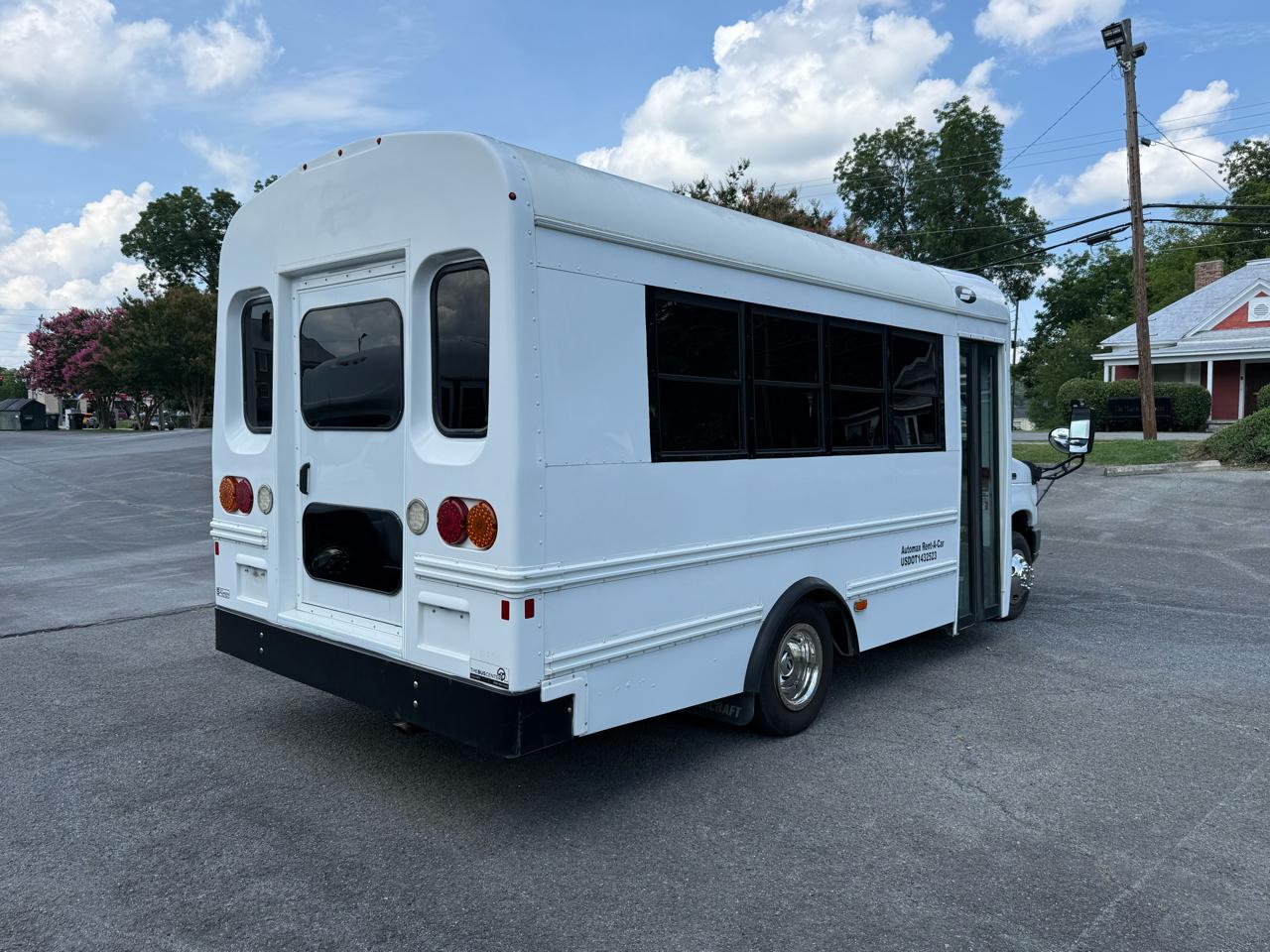 Ford E-Series Cutaway E-350 SRW 138" WB 2019