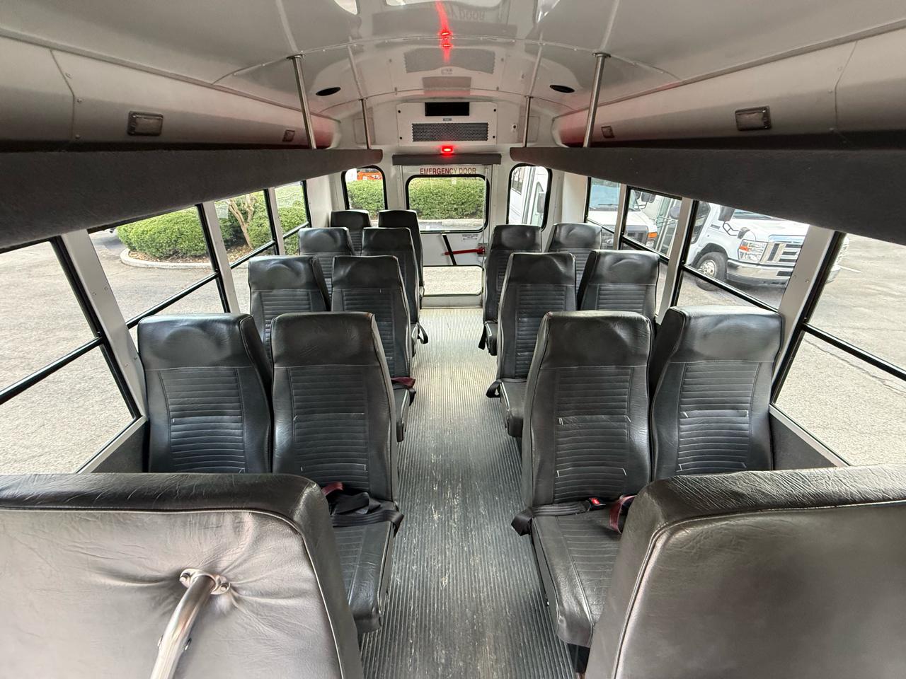 Ford E-Series Cutaway E-350 SRW 138" WB 2019