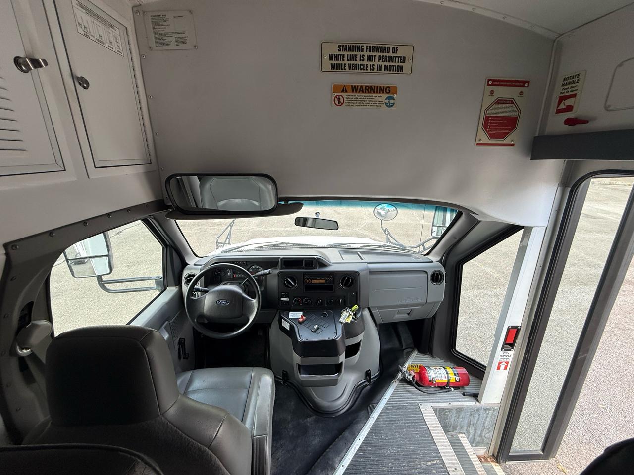 Ford E-Series Cutaway E-350 SRW 138" WB 2019