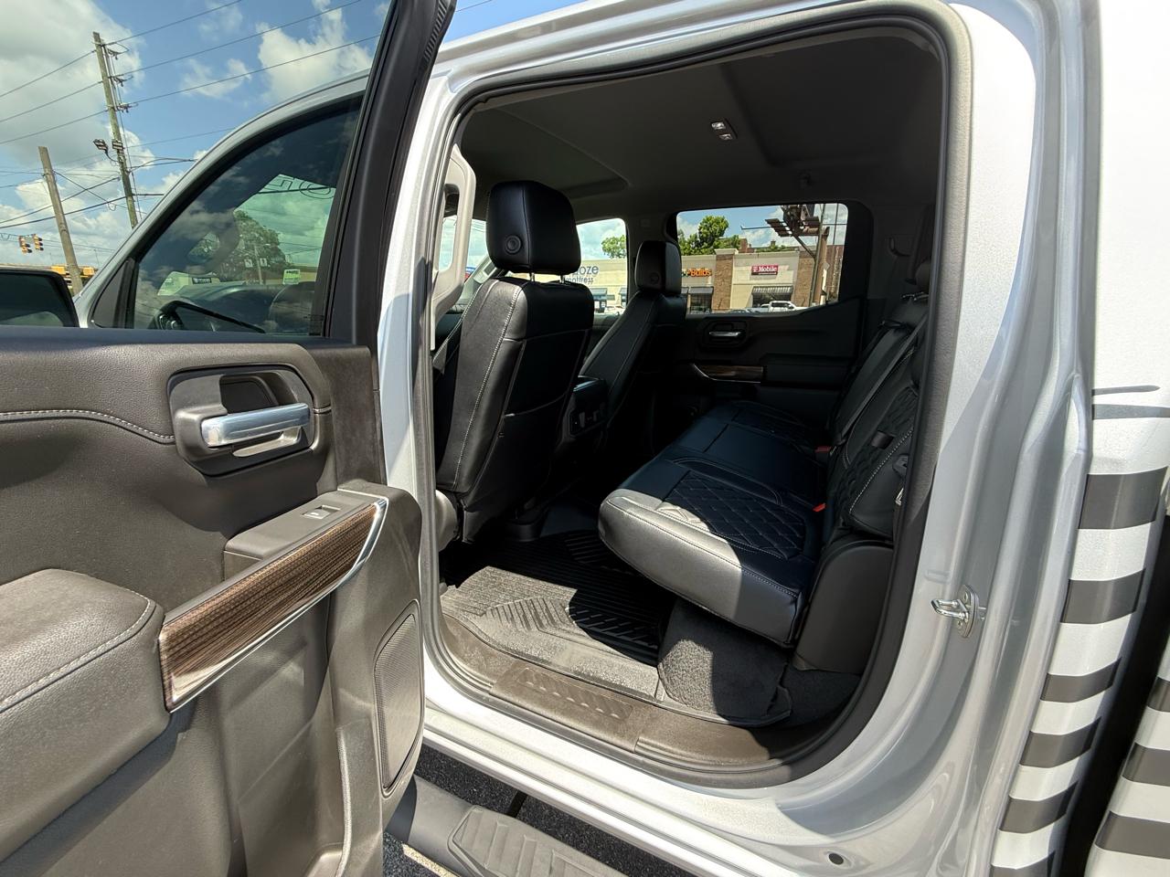 Chevrolet Silverado 1500 4WD Crew Cab 147" RST 2021