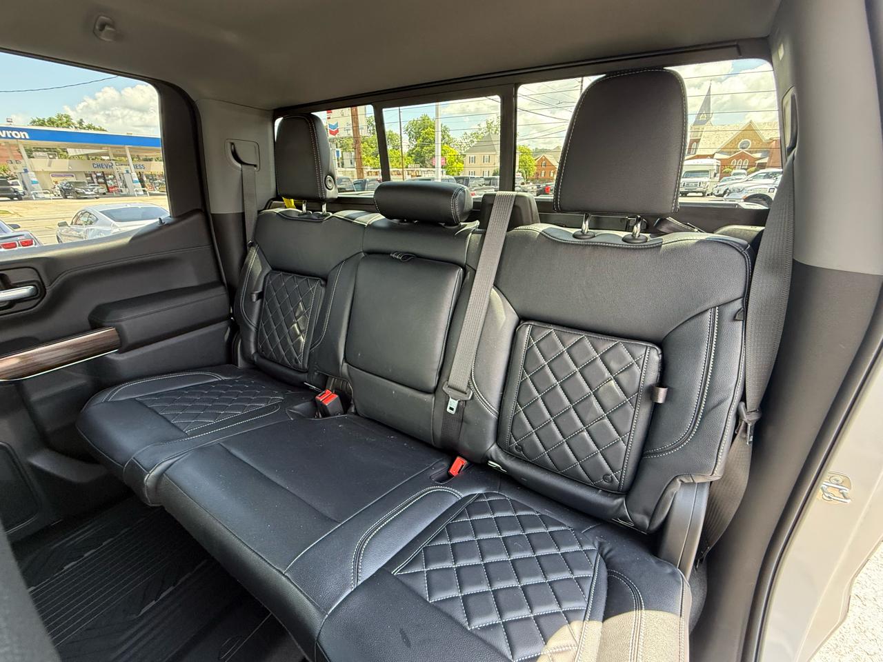 Chevrolet Silverado 1500 4WD Crew Cab 147" RST 2021