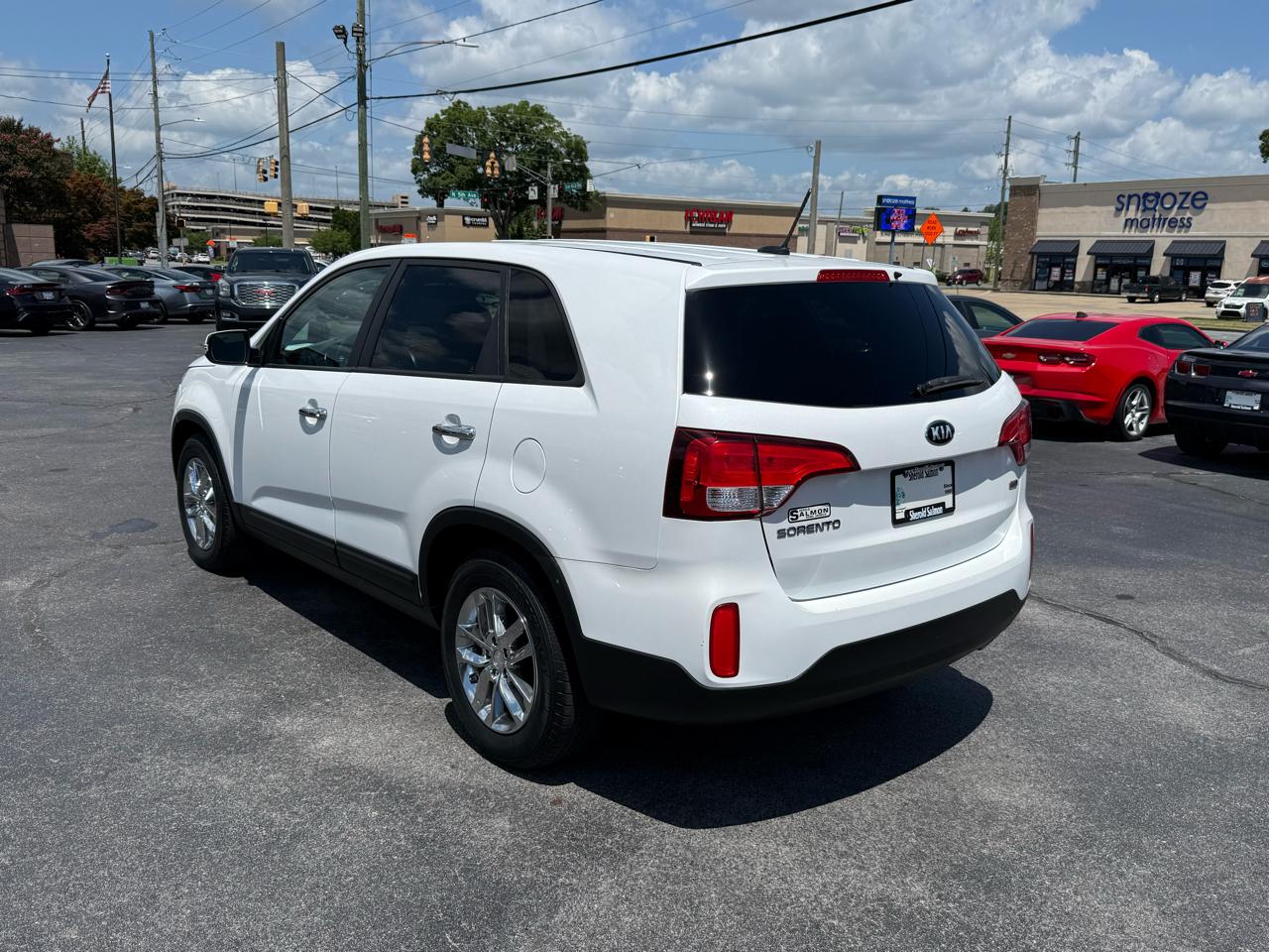 Kia Sorento 2WD 4dr I4 LX 2015