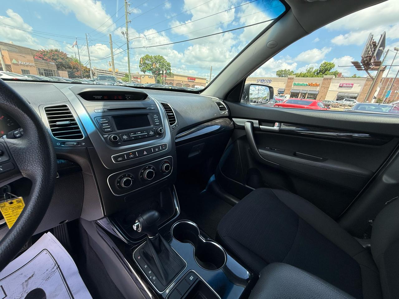 Kia Sorento 2WD 4dr I4 LX 2015
