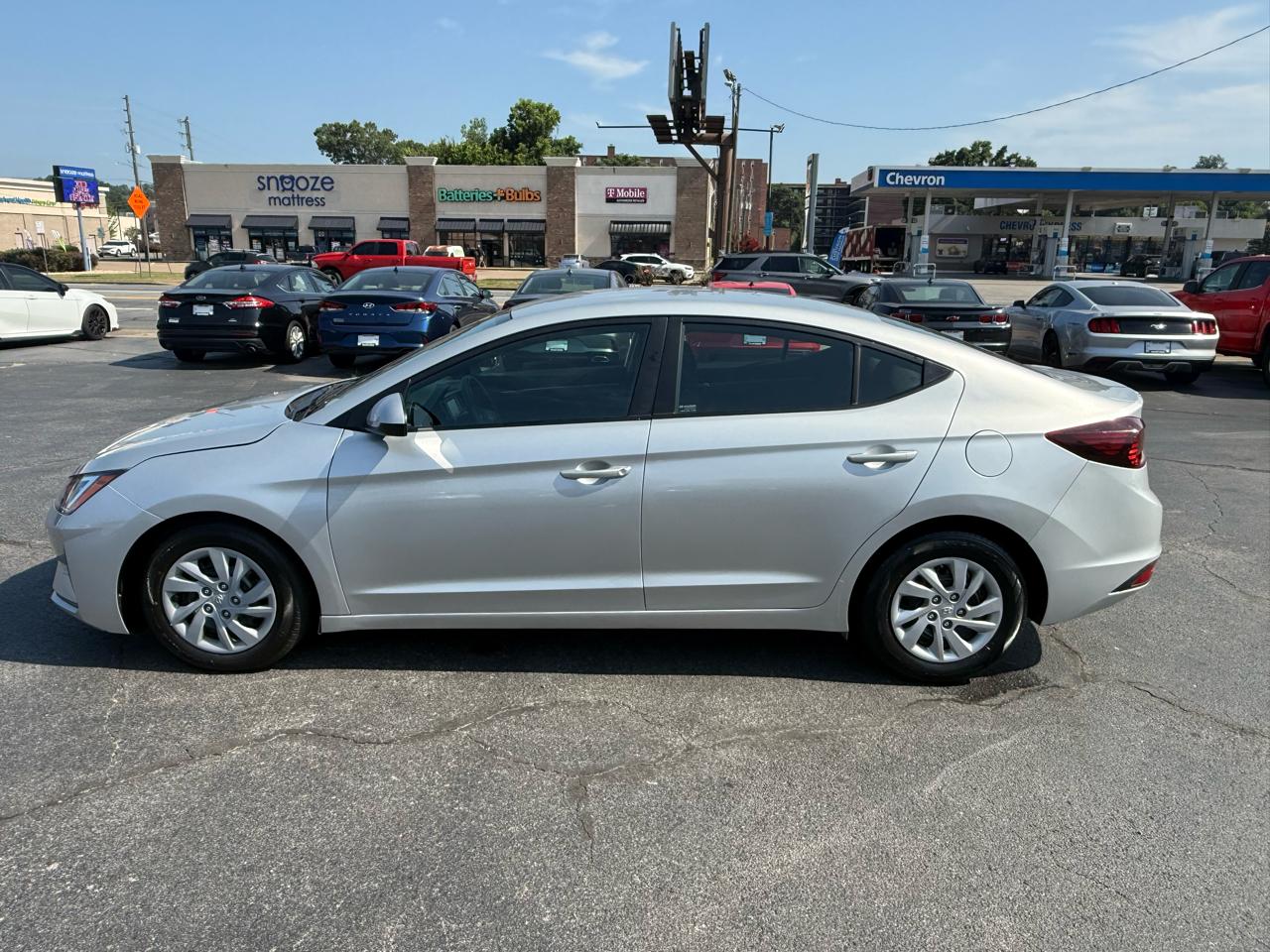 Hyundai Elantra SE IVT 2020