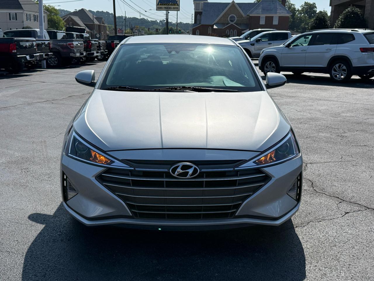 Hyundai Elantra SE IVT 2020