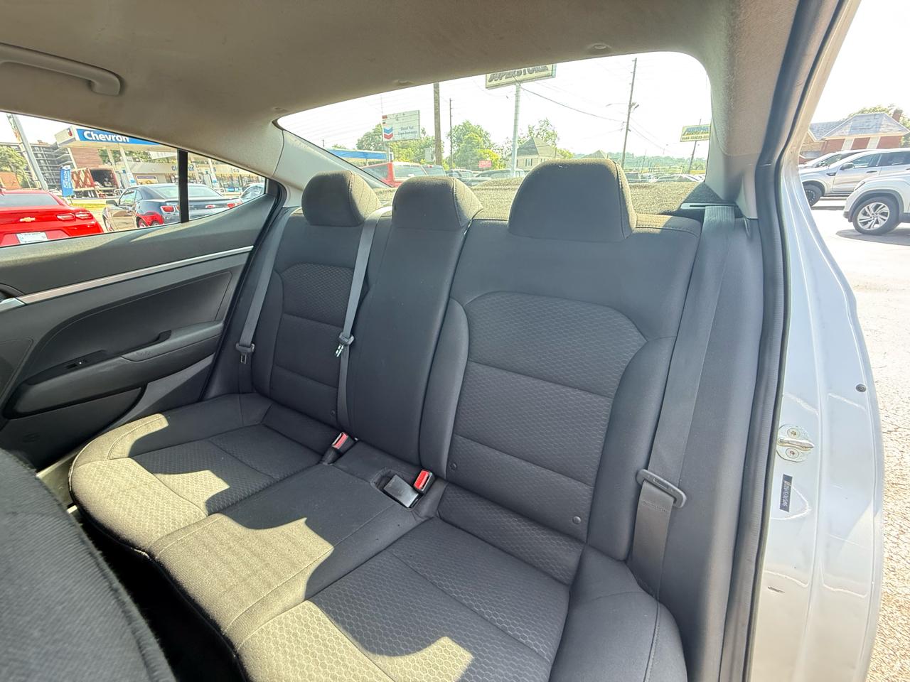 Hyundai Elantra SE IVT 2020