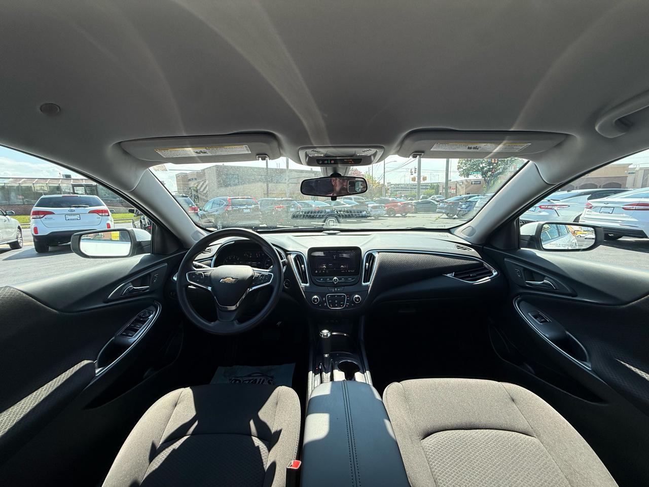 Chevrolet Malibu 4dr Sdn LT 2020