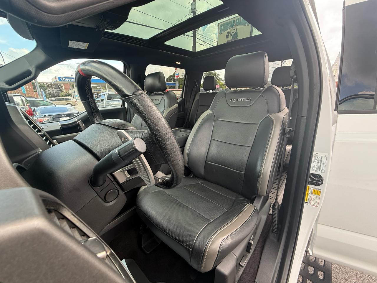 Ford F-150 Raptor SuperCrew 4WD 2017