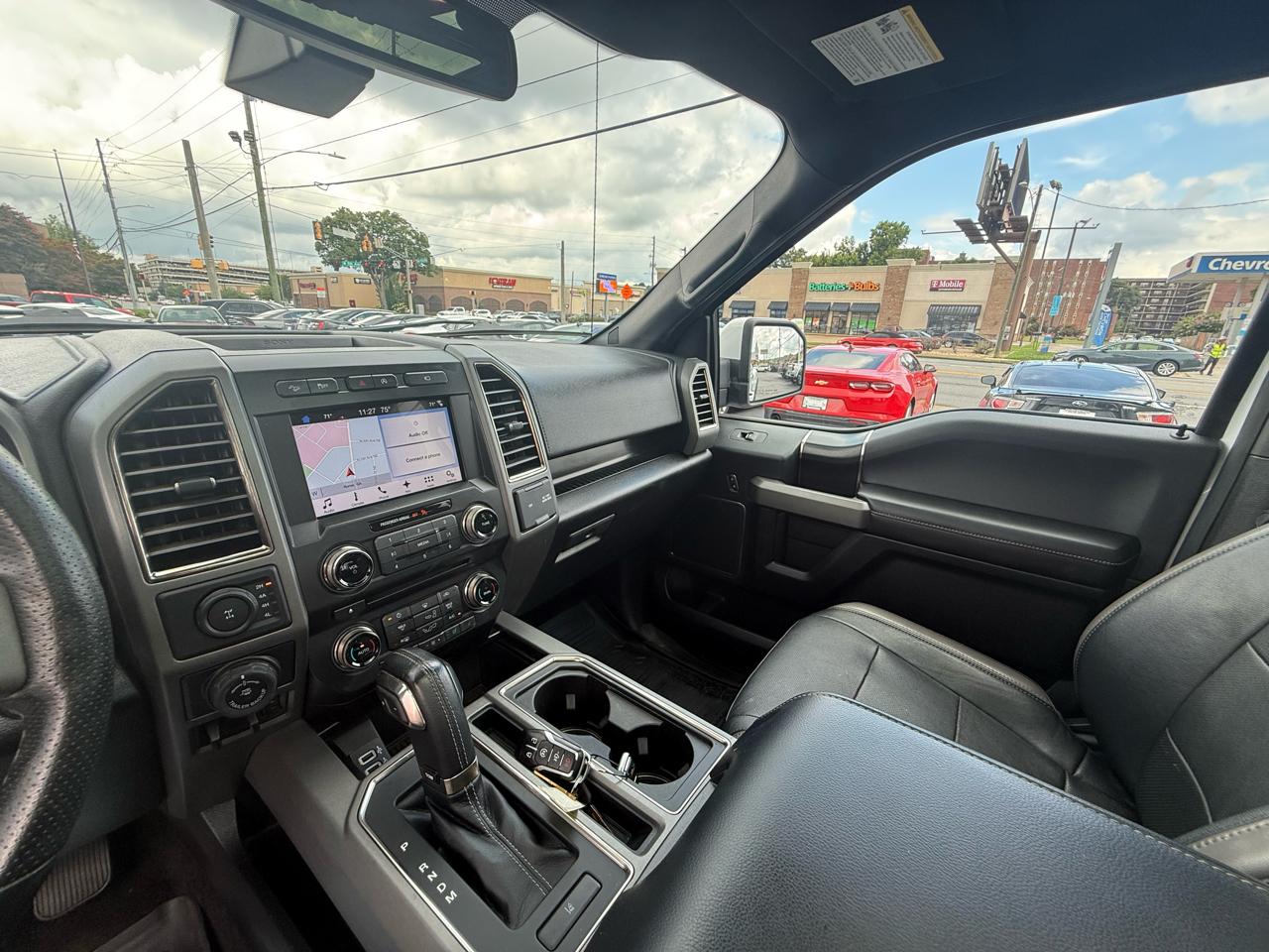 Ford F-150 Raptor SuperCrew 4WD 2017