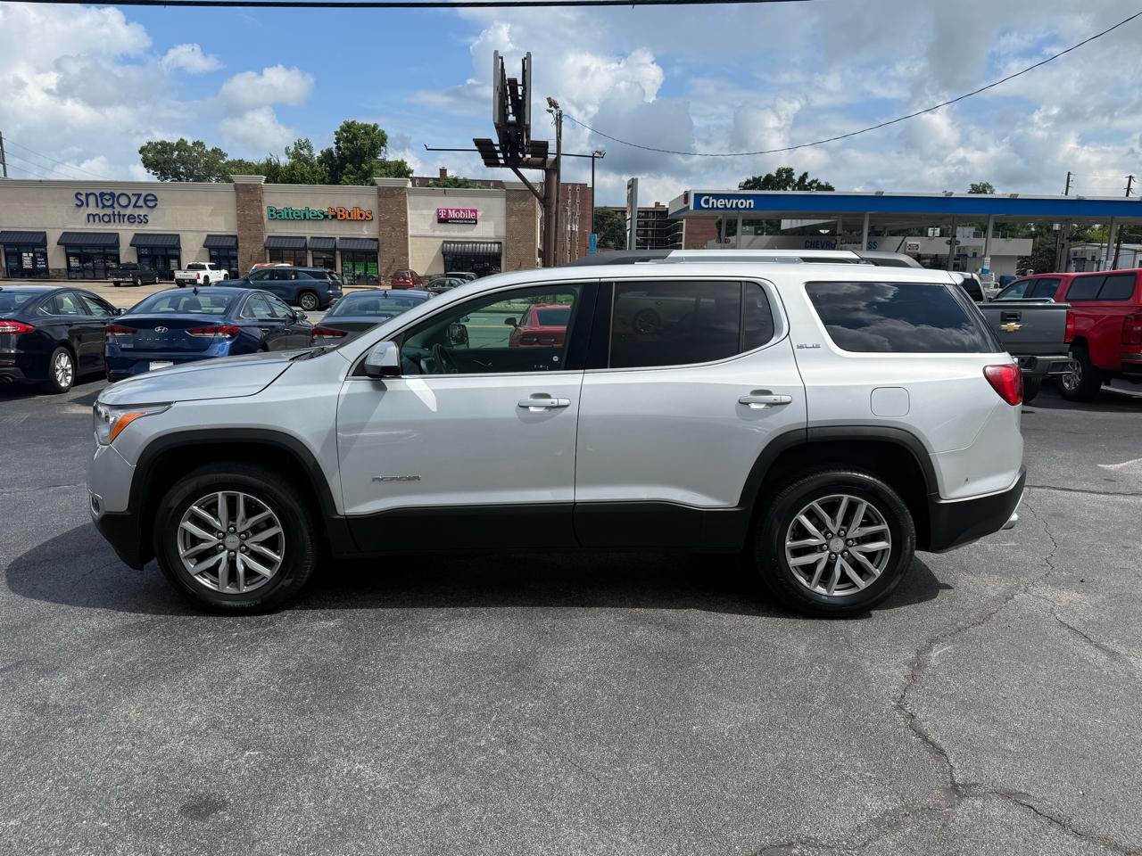 GMC Acadia FWD 4dr SLE w/SLE-2 2018