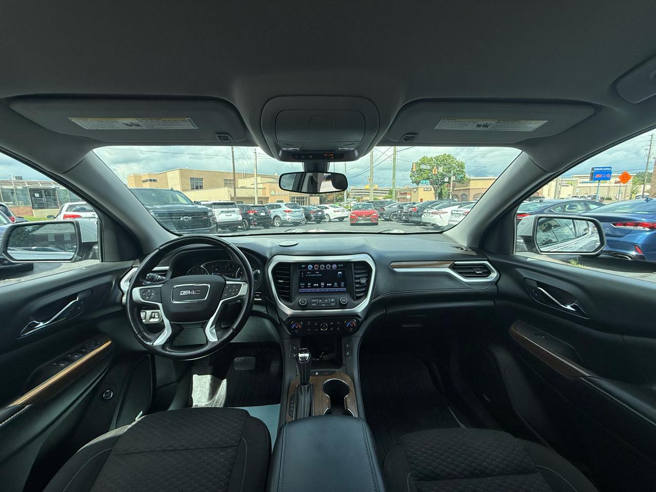 GMC Acadia FWD 4dr SLE w/SLE-2 2018