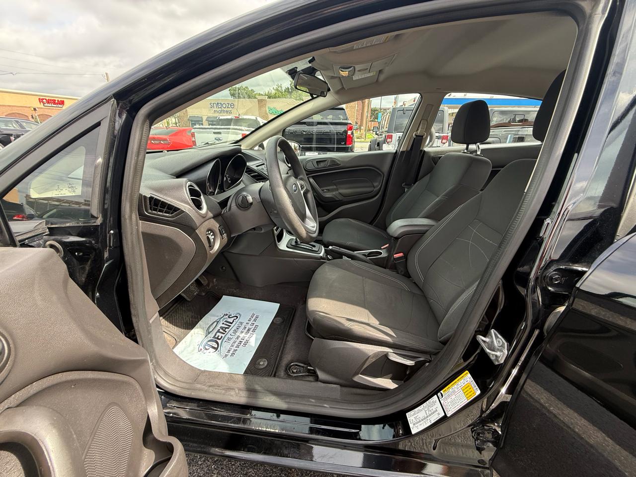 Ford Fiesta SE Sedan 2019