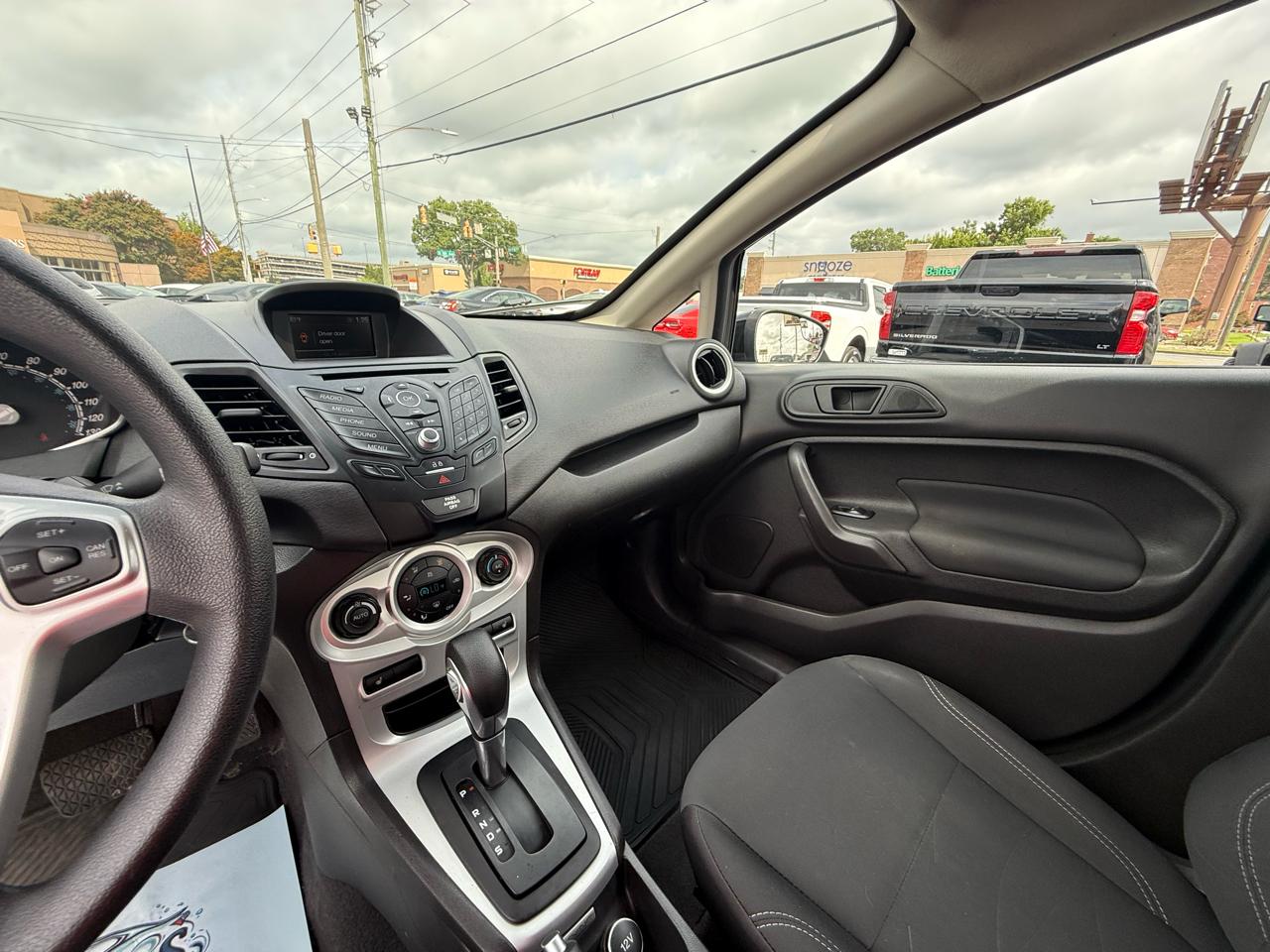 Ford Fiesta SE Sedan 2019