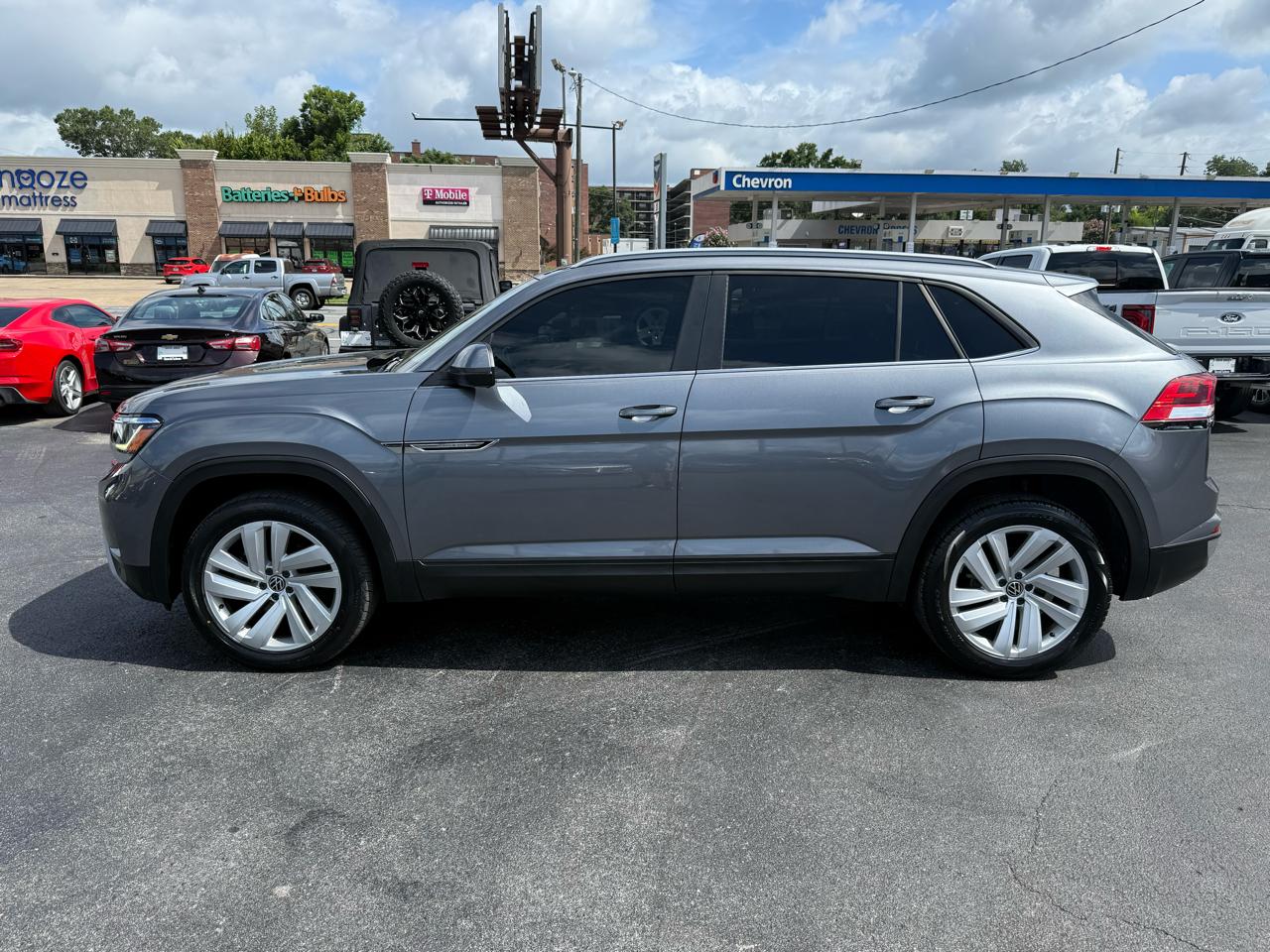 Volkswagen Atlas Cross Sport 2.0T SE w/Technology 4MOTION 2020